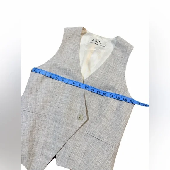 RÓHE Overlap Asymmetric Slub Waistcoat V-neck cut linen-enriched size 36 (Small) - Picture 11 of 16
